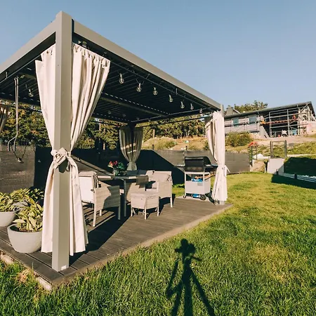 Feriehus Blizej Chmur *